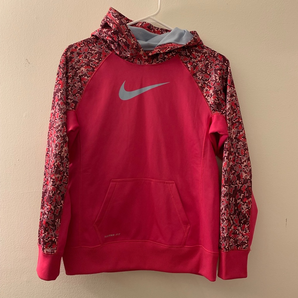 New new new NIKE hoodie